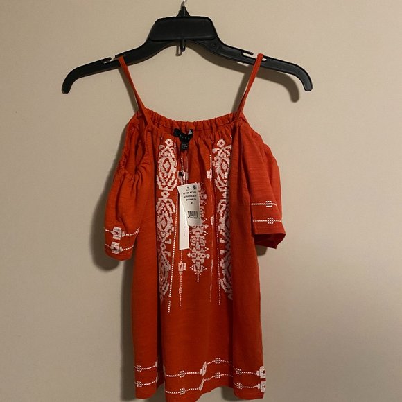 Sanctuary Off the Shoulder Top - Picture 3 of 8